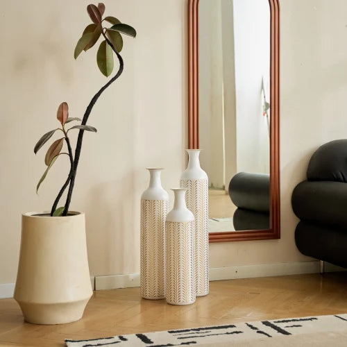 Hign-concerned Floor Metal Vase Modern Style Decor Set