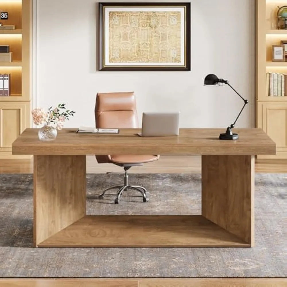 Executive Desk With Heavy Duty Pedestal For Office Use