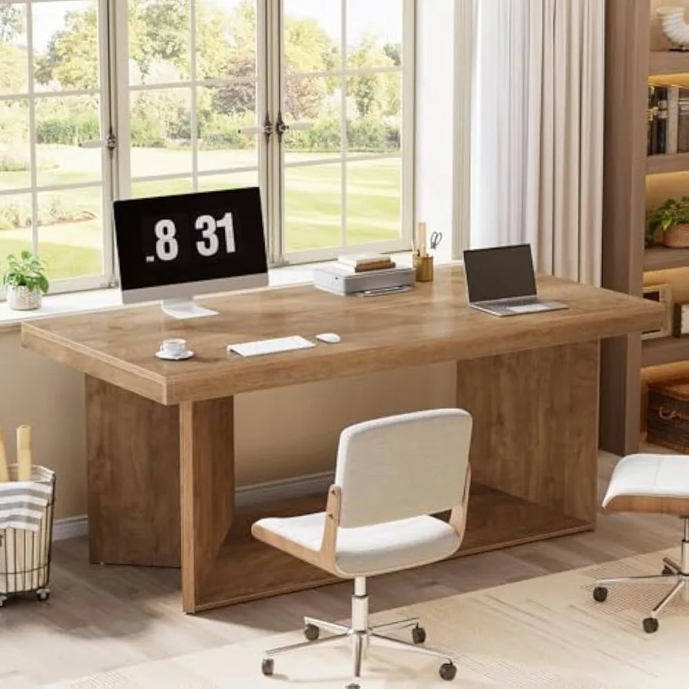Executive Desk With Heavy Duty Pedestal For Office Use